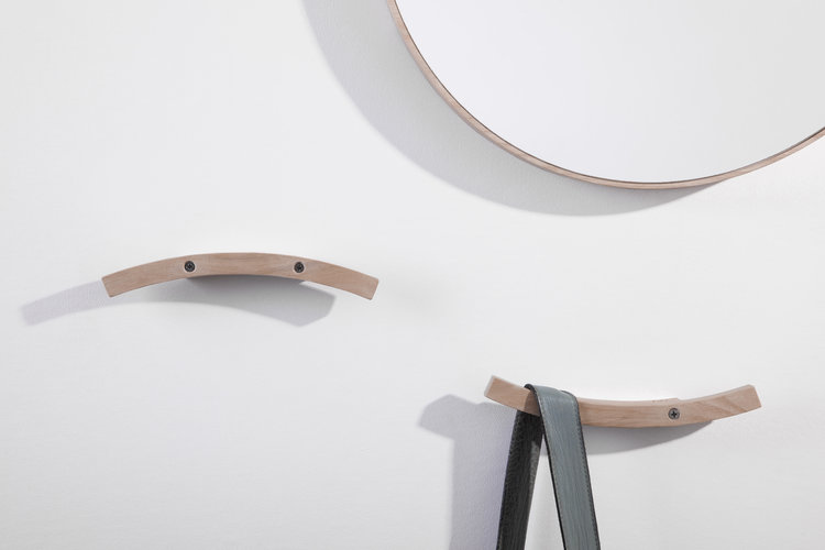 fin-coat+hook-ch2-a-lifestyle.jpg
