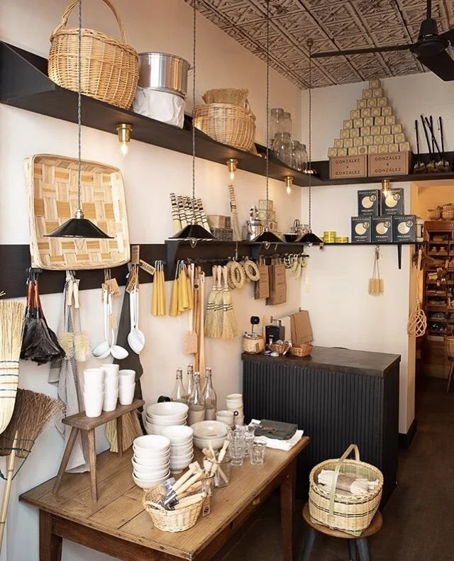 GONZÁLEZ & GONZÁLEZ