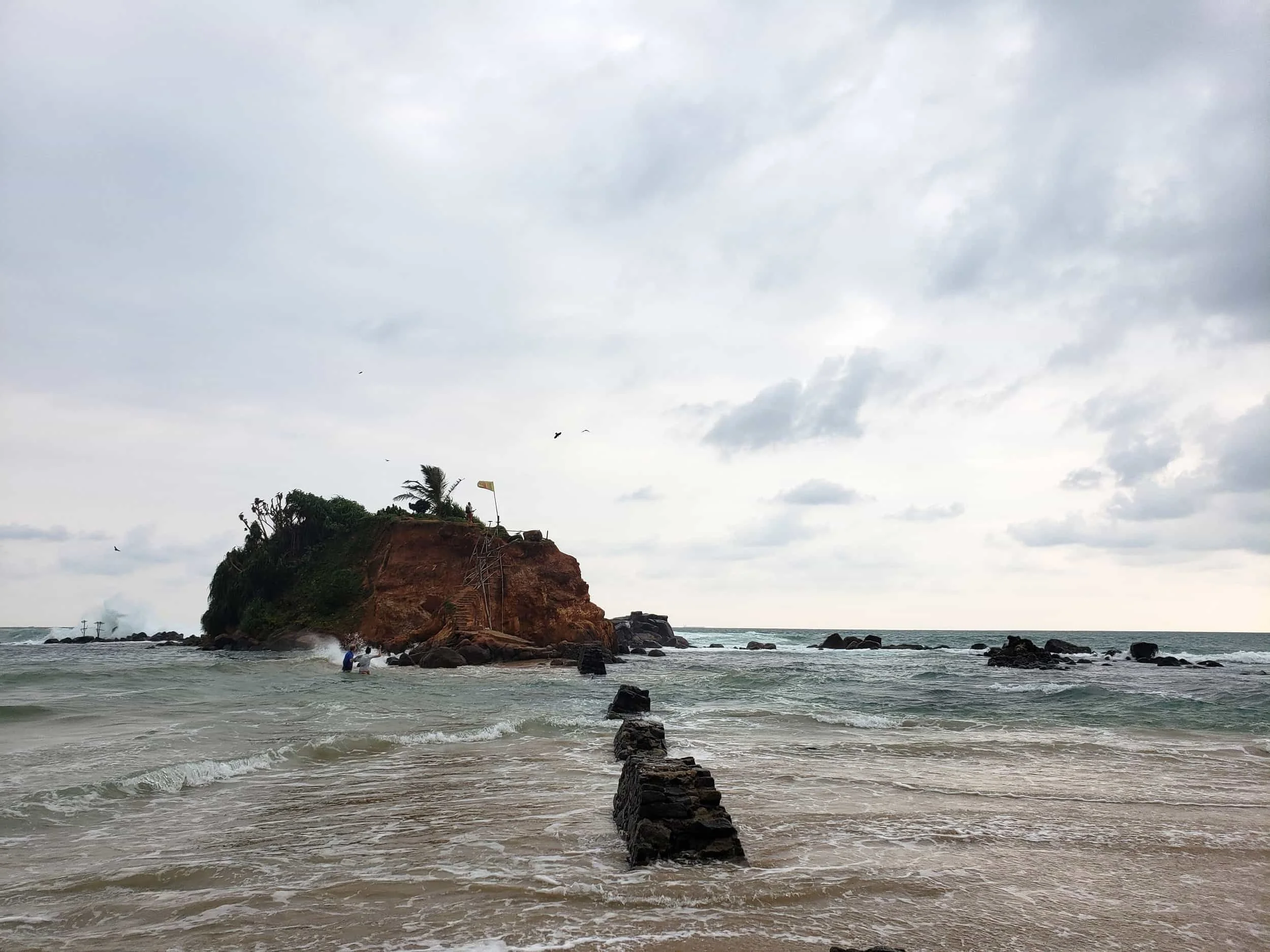 Mirissa Beach &amp; Parrot Rock