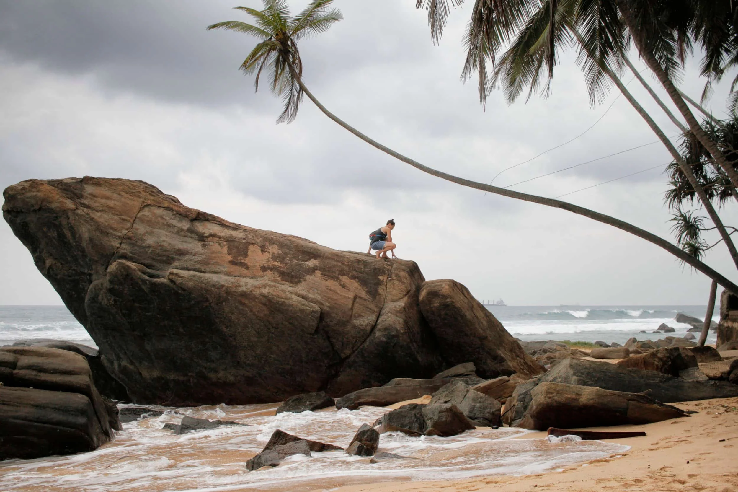 Frog Rock at Dalawella Beach, Mirissa