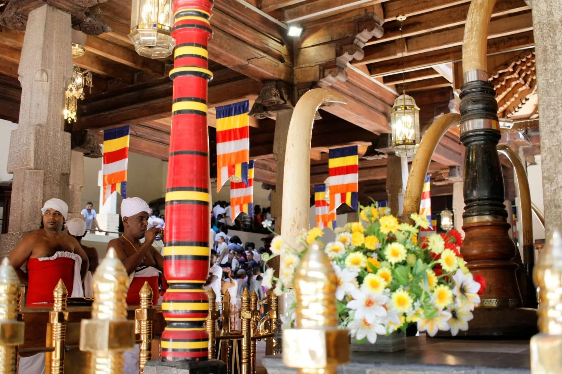 Temple of the Tooth, Kandy Sri Lanka