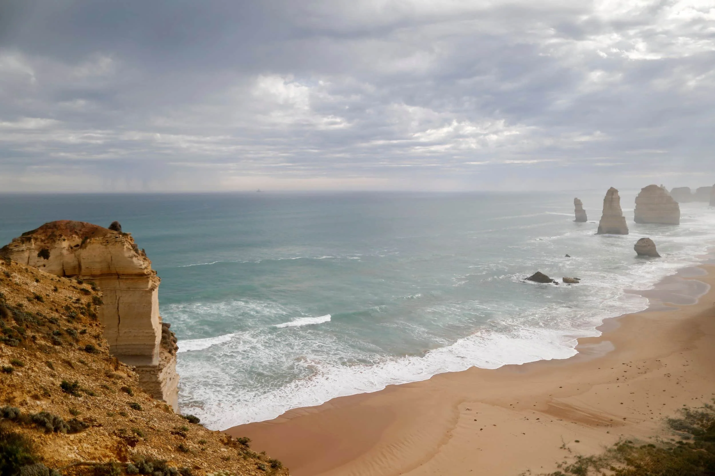 Great Ocean Road tour - Twelve Apostles