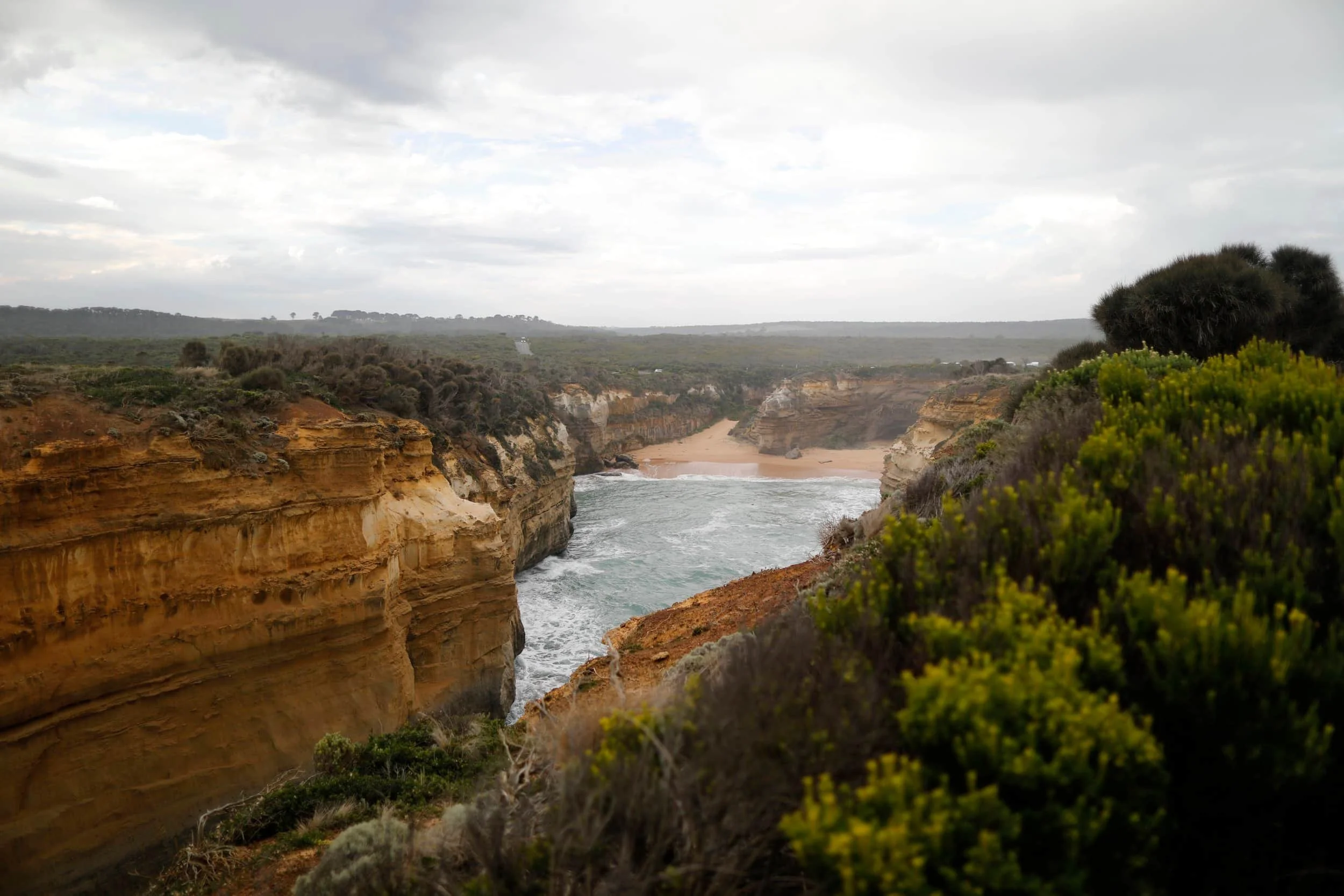 Great Ocean Road tour - Loch Ard Gorge