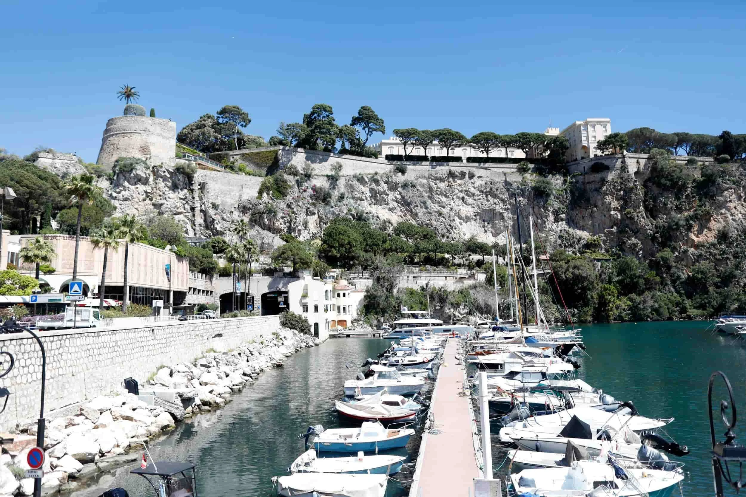 Port de Fontvielle in Monaco