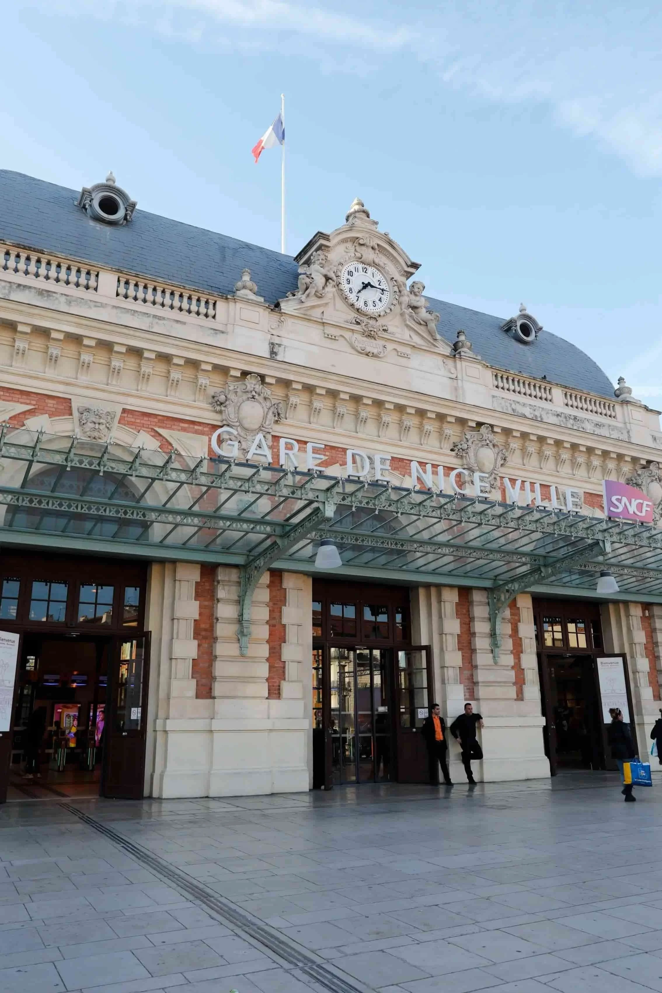 Nice train station