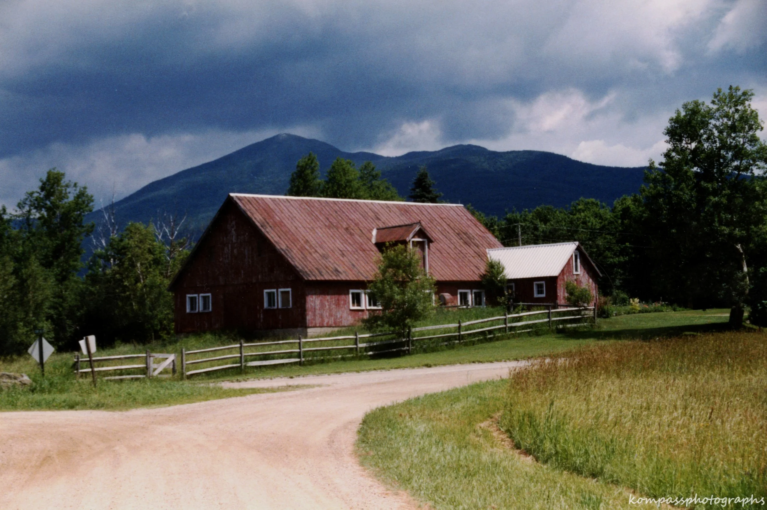 VTMtAbrahamRedBarn.jpg