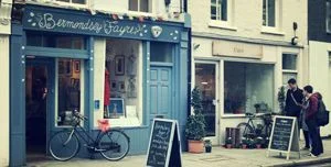 9d904a9ae88238d71ecb011f187ffee5--bermondsey-street-clothing-accessories.jpg