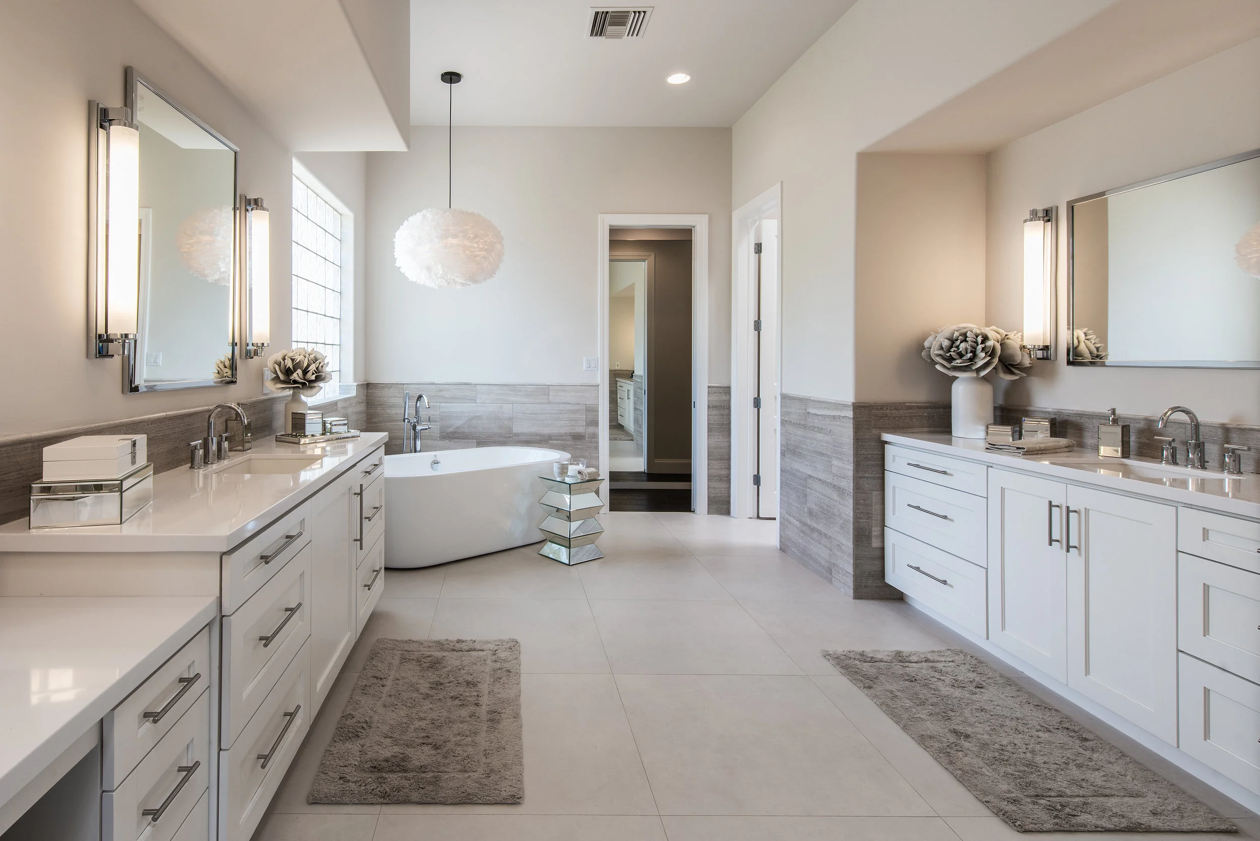 16-054-10 Master Bath.jpg