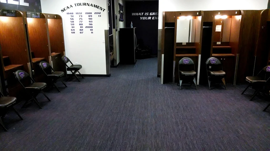 KSU Mens Basketball Locker Room_13025088145_l.jpg