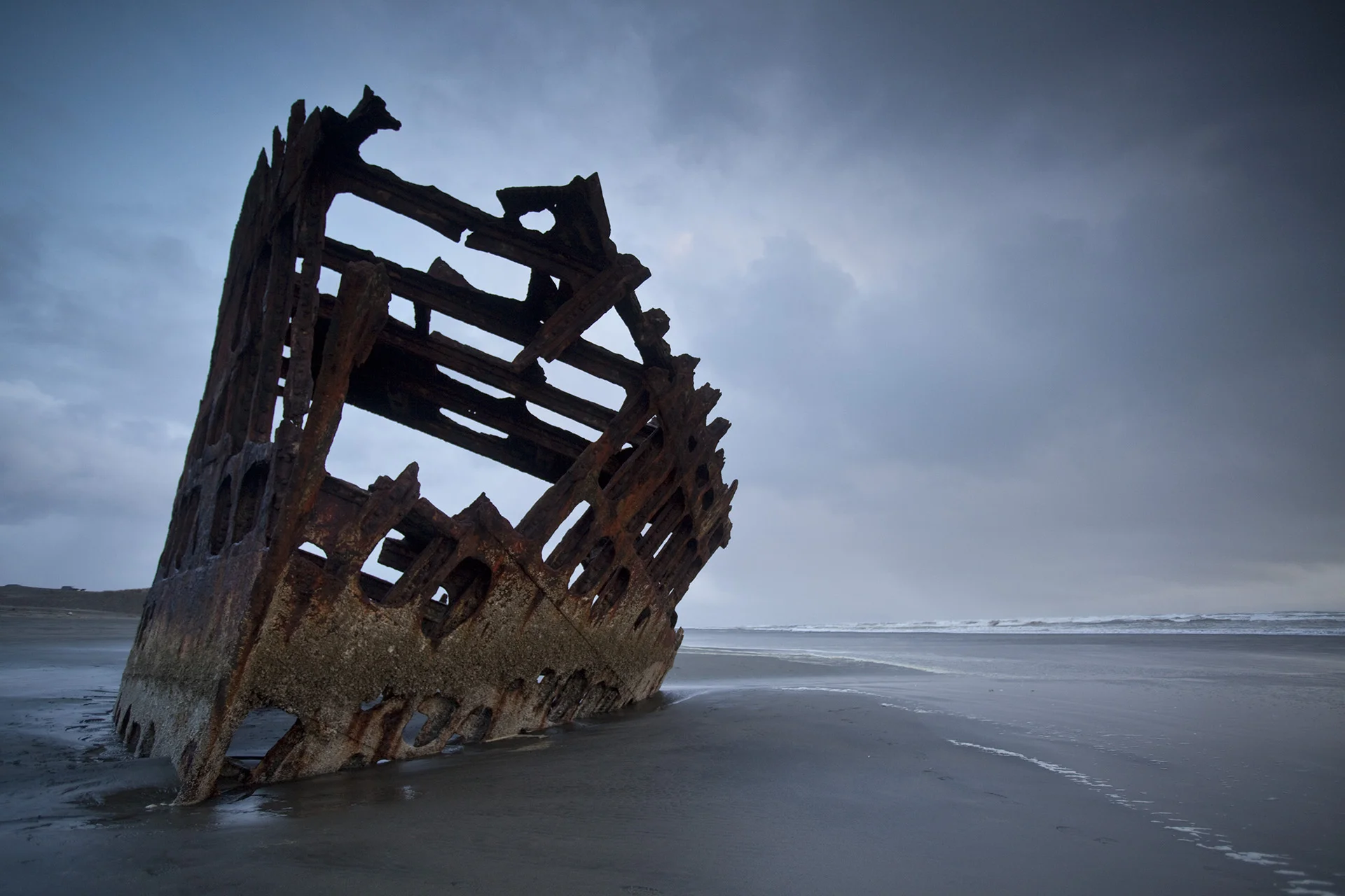 Shipwreck2.jpg