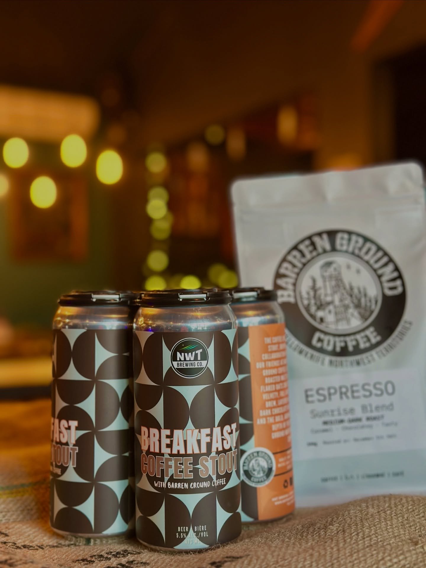 𝗕𝗿𝗲𝗮𝗸𝗳𝗮𝘀𝘁 𝗖𝗼𝗳𝗳𝗲𝗲 𝗦𝘁𝗼𝘂𝘁

In collaboration with our friends at @nwtbrewingco this is a coffee lovers stout! It is rich and full bodied with notes of chocolate and freshly roasted northern coffee from us ☕️

Available for a limited t