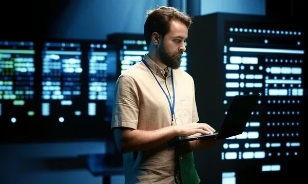 How Better Memory Infrastructure Improves Data Center Uptime