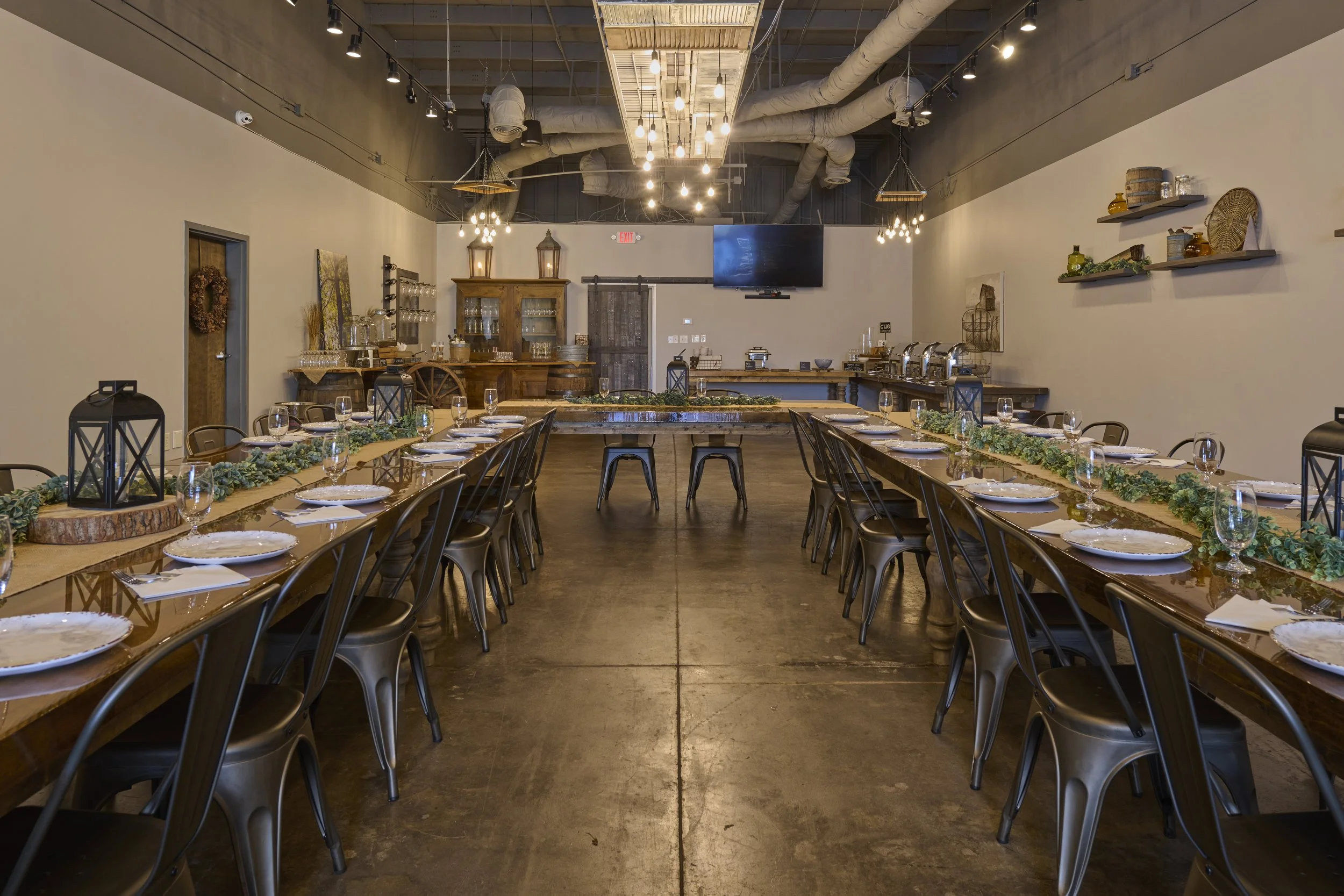 Hickory Room (Zoom 1).jpg