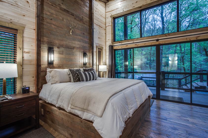 Rustic Hollow Cabin | King Bedroom Master Suite #2