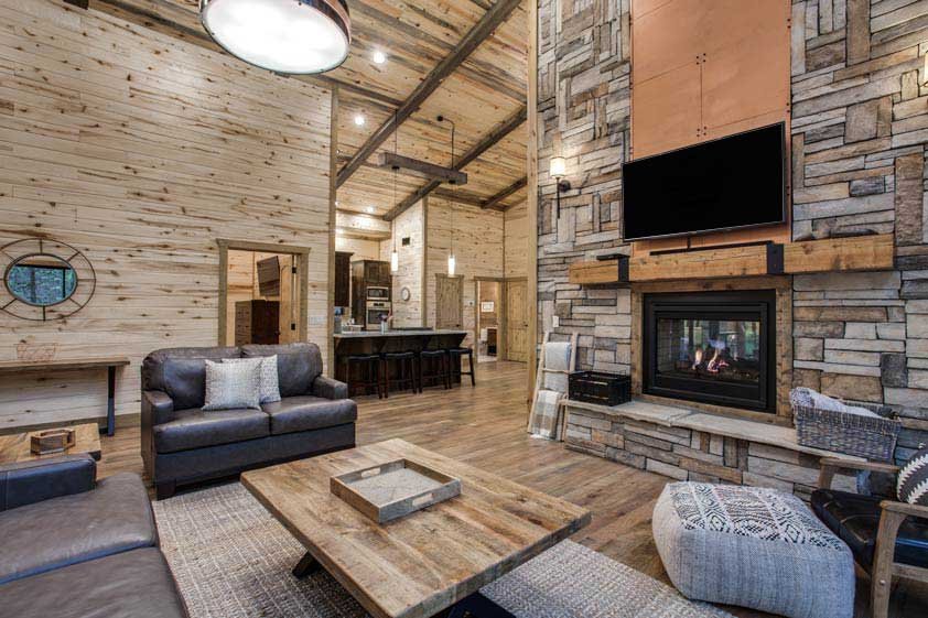 Rustic Hollow Cabin | Living Room & Kitchen