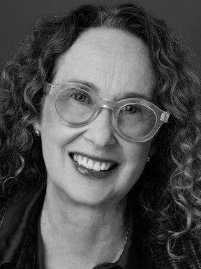 Donna Casey
COSTUME DESIGNER