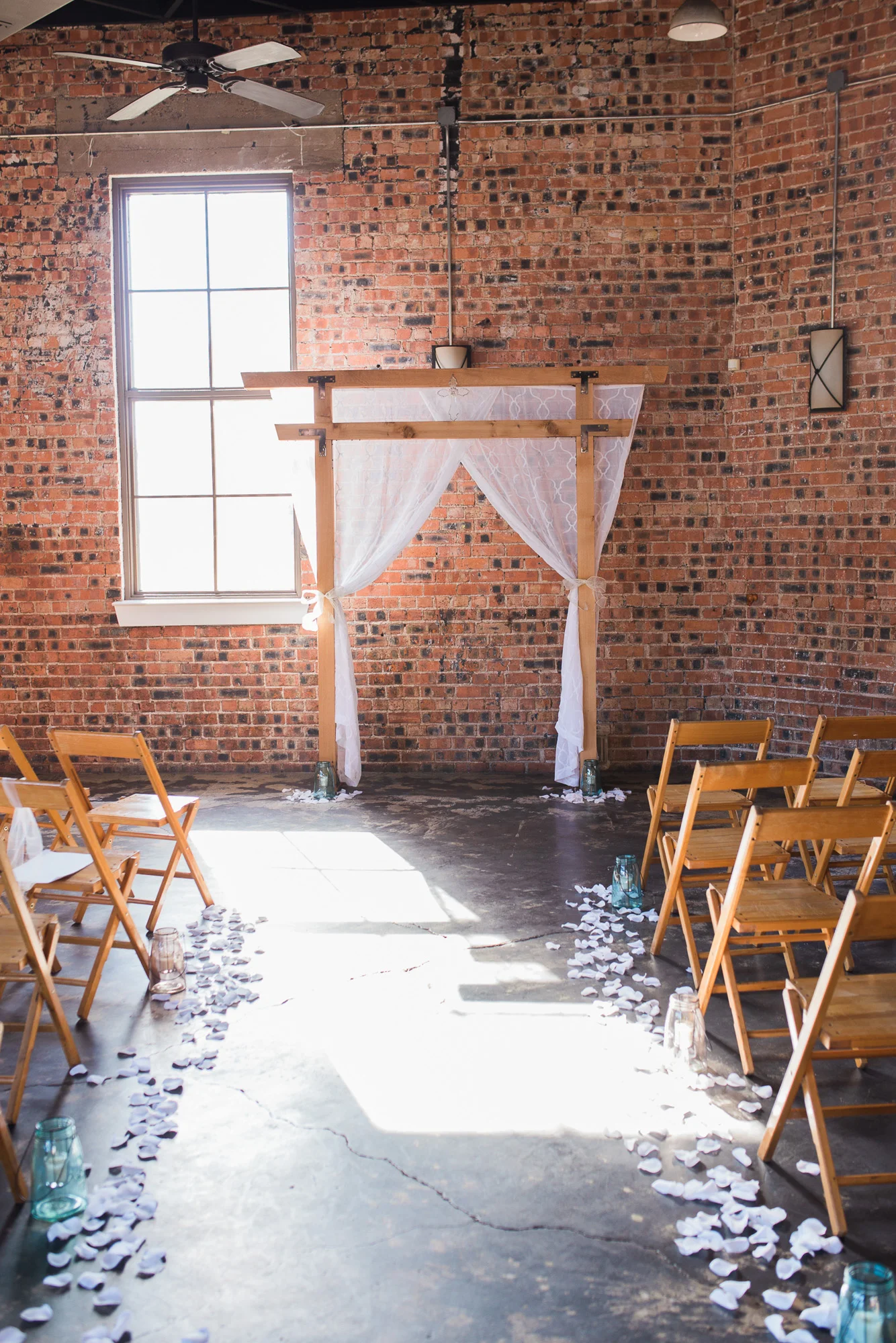 af90a-downtown-bryan-weddingdowntown-bryan-wedding.jpg