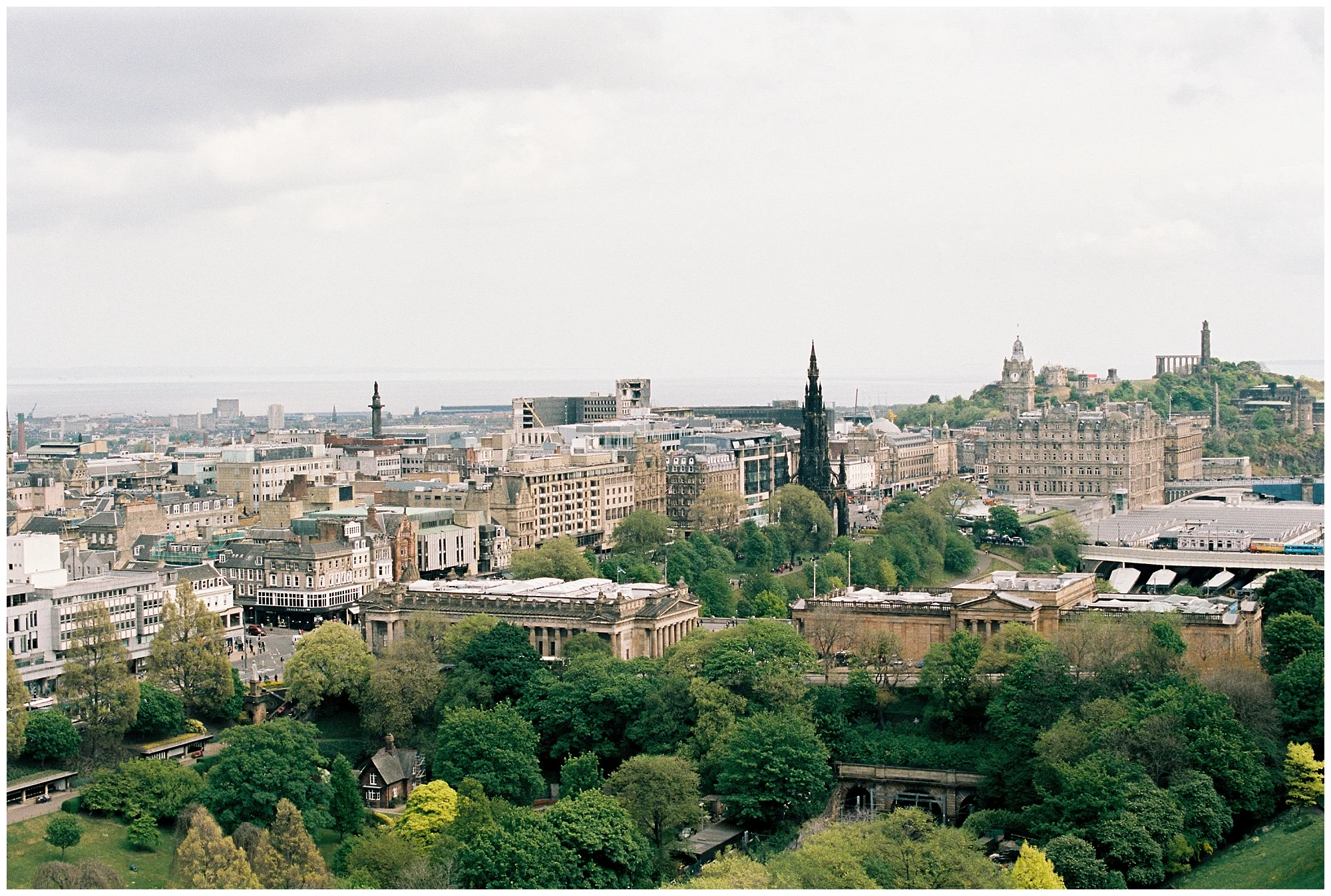 EdinburghScotland_0001.jpg