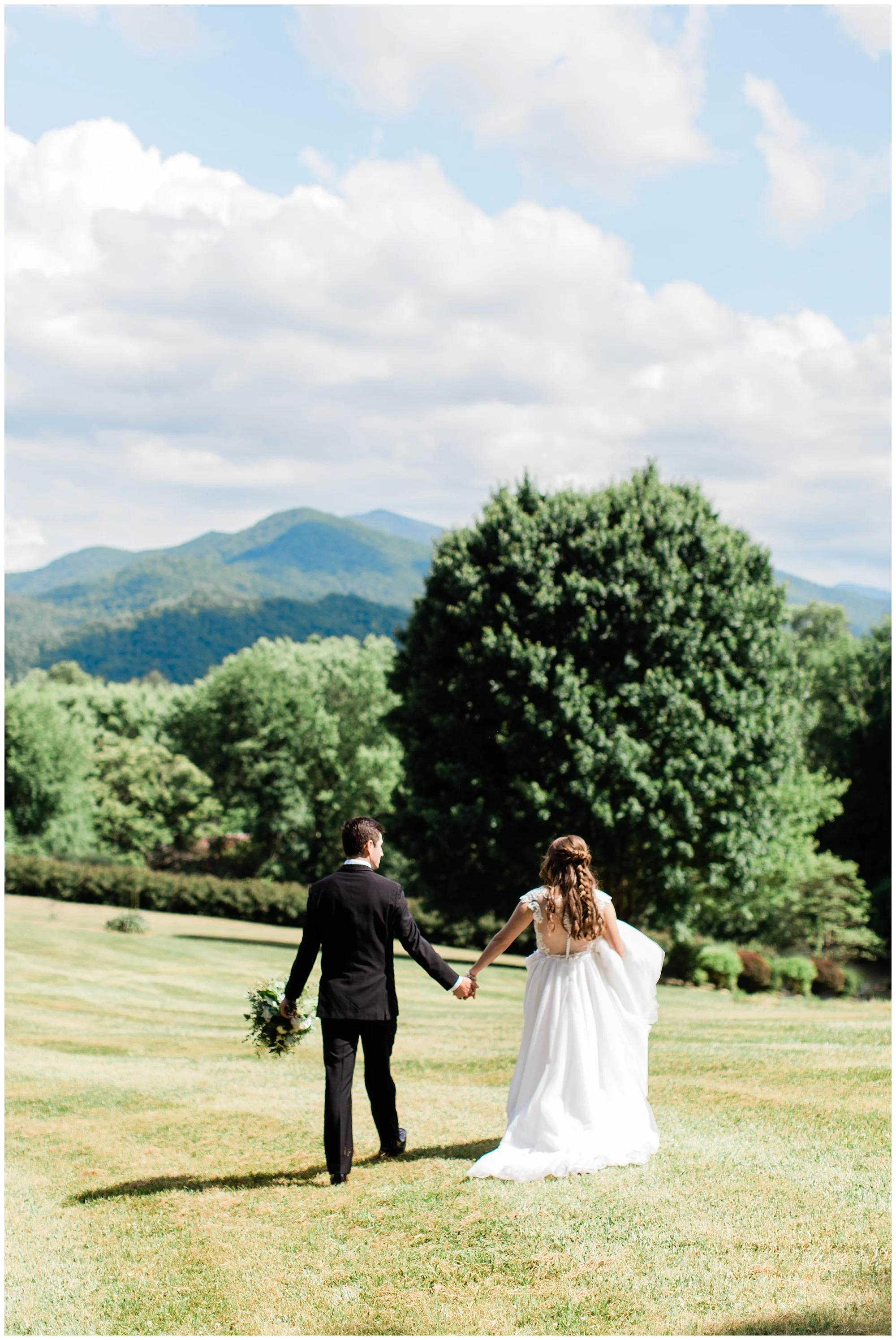 Asheville_Wedding_Photographer_0001.jpg