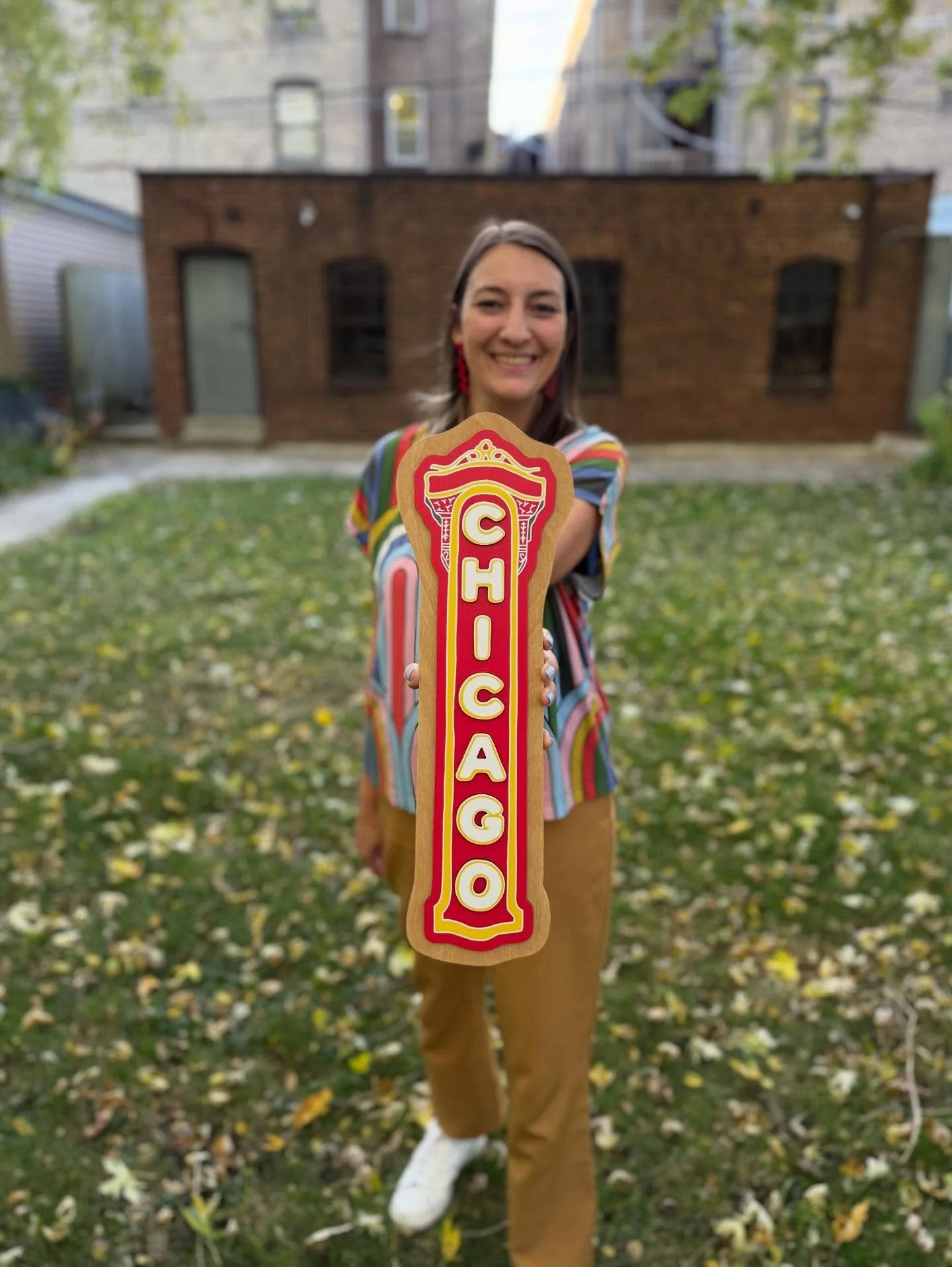 It&rsquo;s week two of Sunday Signs - a little series where I&rsquo;ll share one of my new wooden signs that is part of my art show at @logansquarepilatesandcore ❤️

Up second, we have the Chicago Theatre sign, which sold only two days after we insta