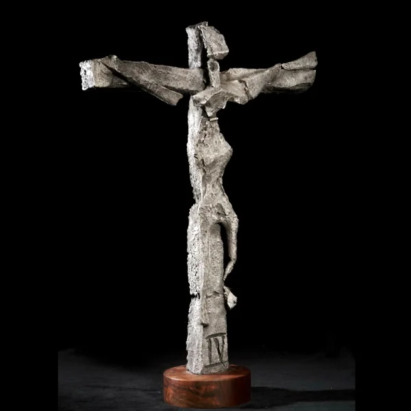 Crucifix IV
