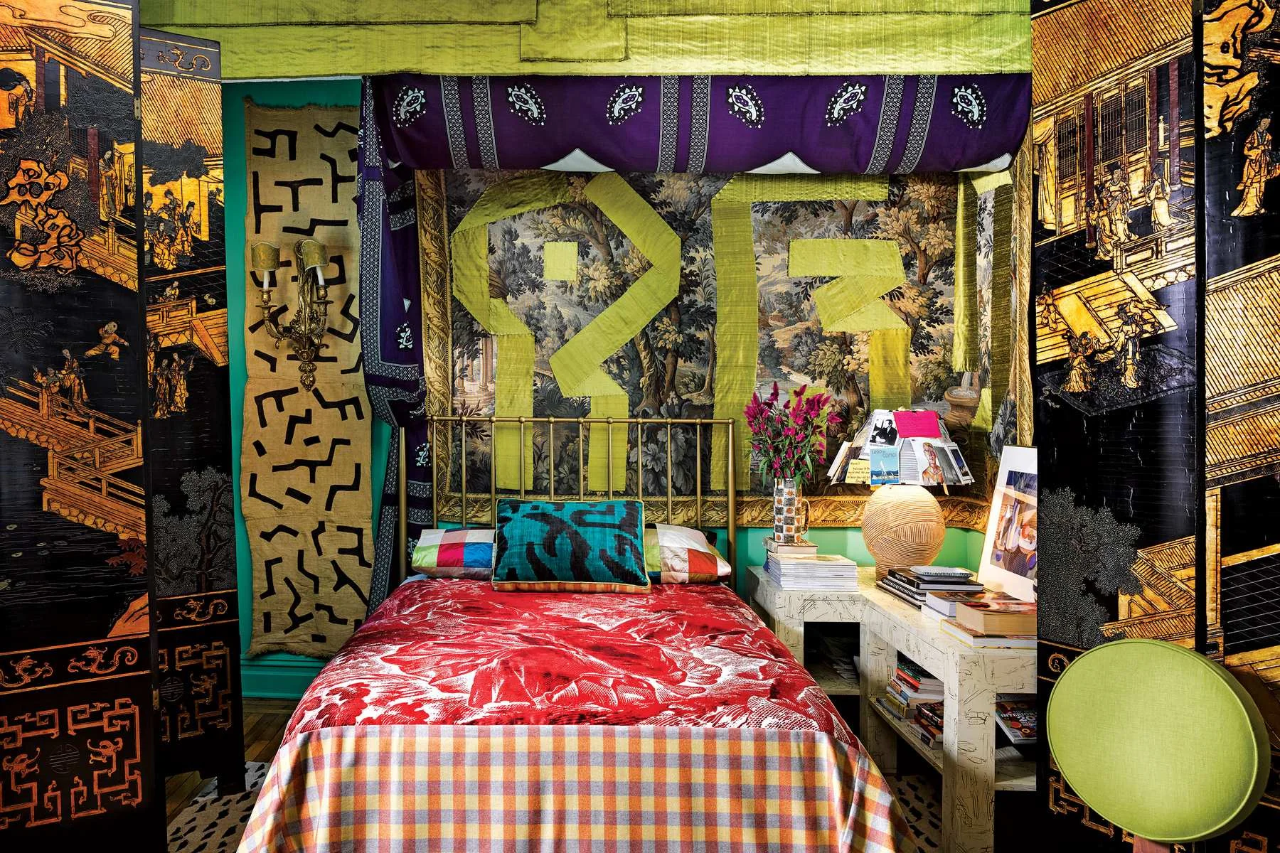 NYMAG _ BEDROOM BED SHOT.jpg