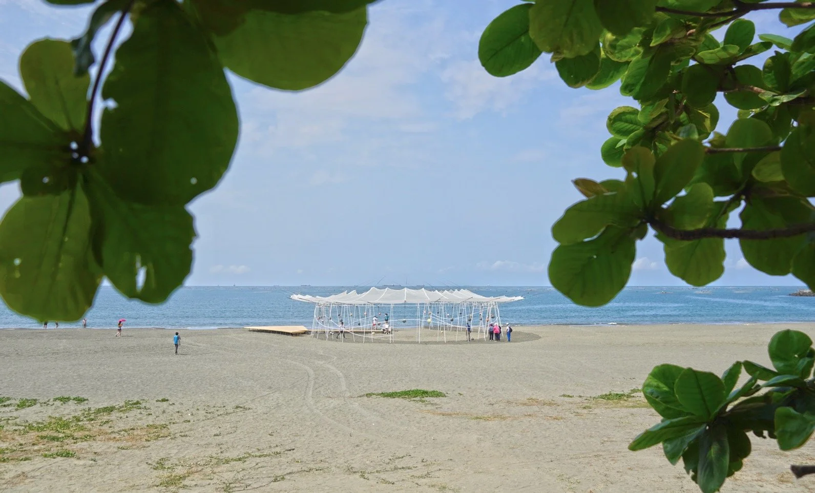 2021 漁光島藝術節獲得 La Vie  2021 台灣創意力 100 創意展會獎