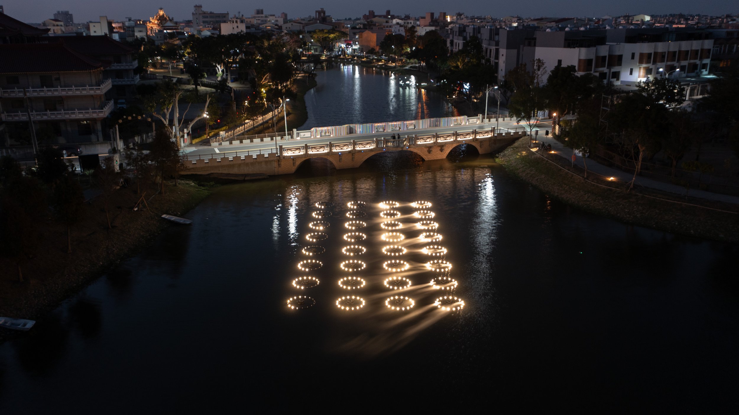 9.姚仲涵 + VISION BASE＿光電獸#46 - 霧幻光景1.jpeg