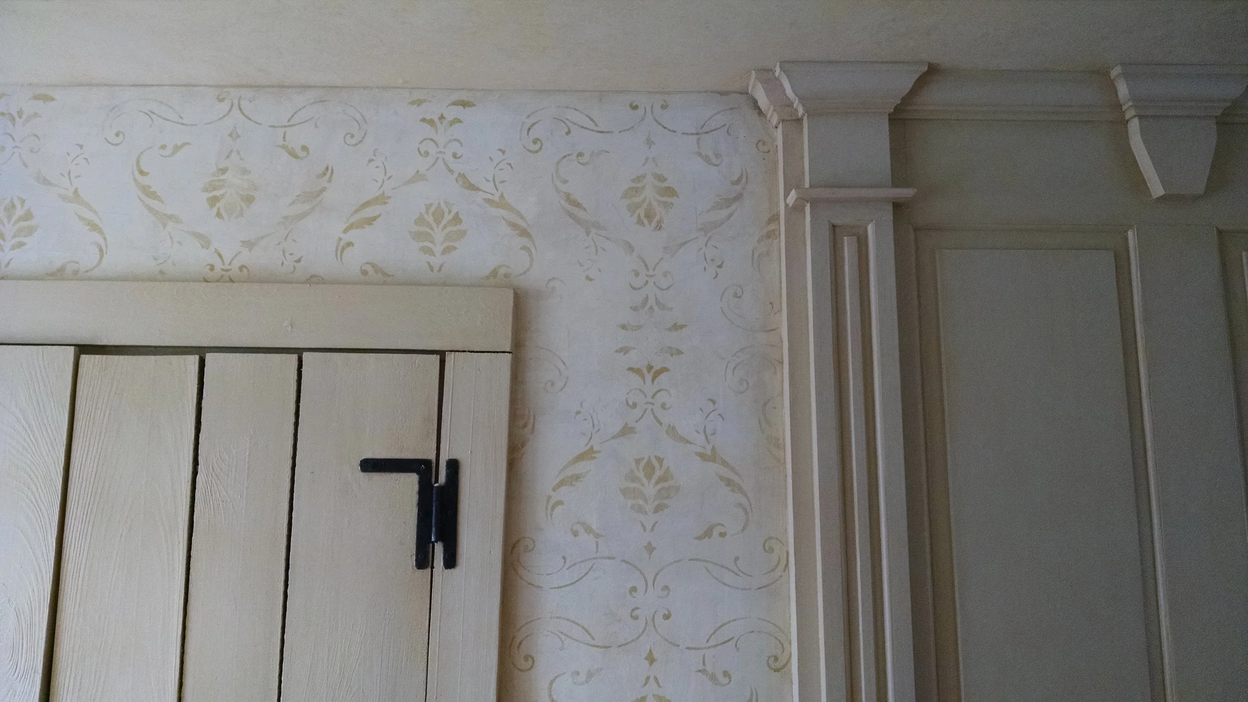 Guiffre - venetian:stencil:detail.jpg