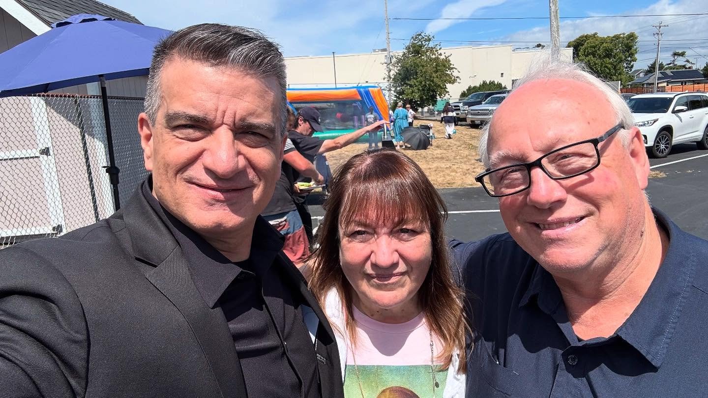 I enjoyed being with Tolbert and Mary Jo Lovelady this past weekend@at River of Life Fellowship in Seaside, OR. We had powerful services! What a time we had together!