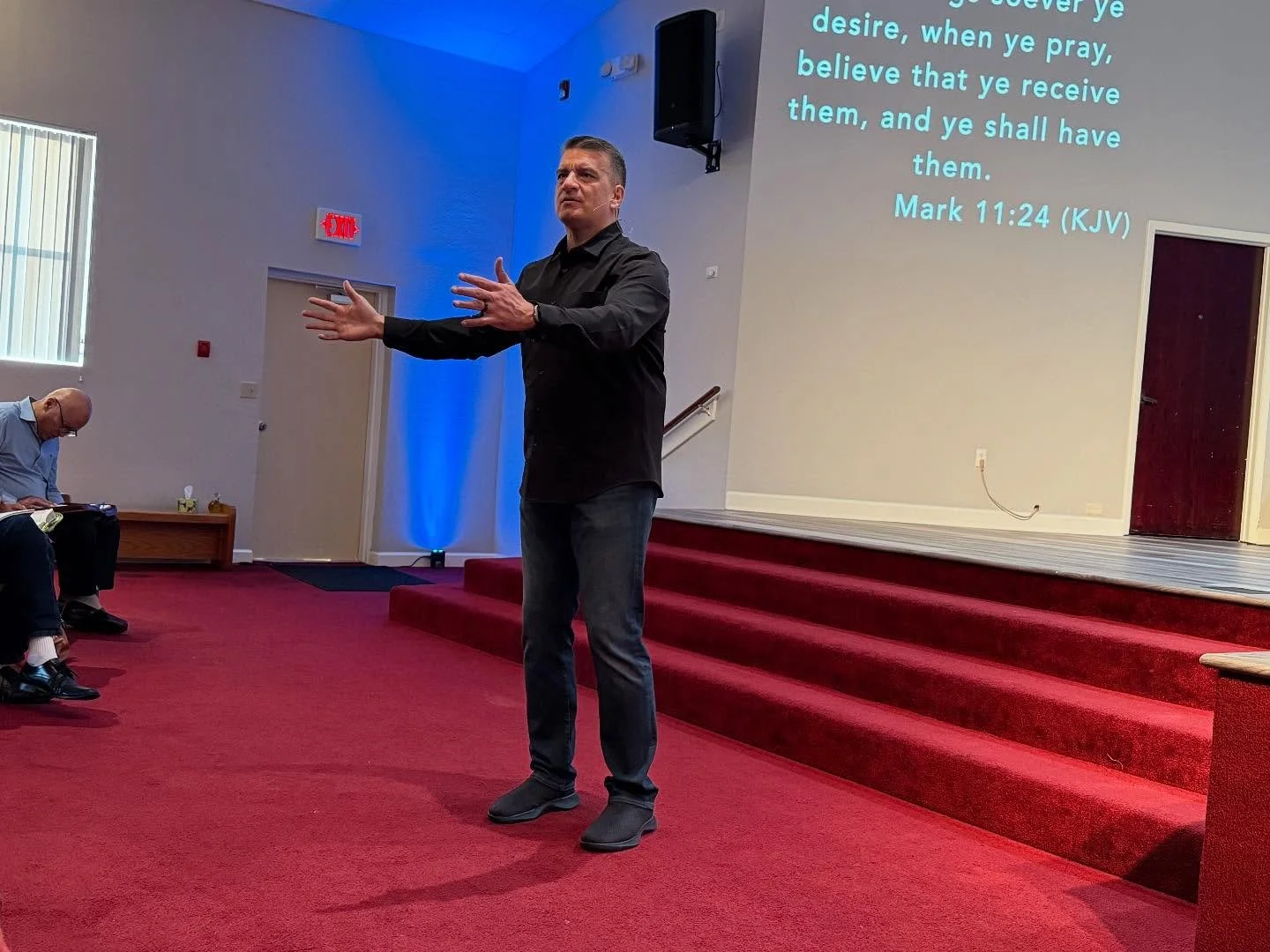 We had a fantastic Sunday night at Happy Gospel Church in Bradenton, FL!! The healing power of God showed up in that place!