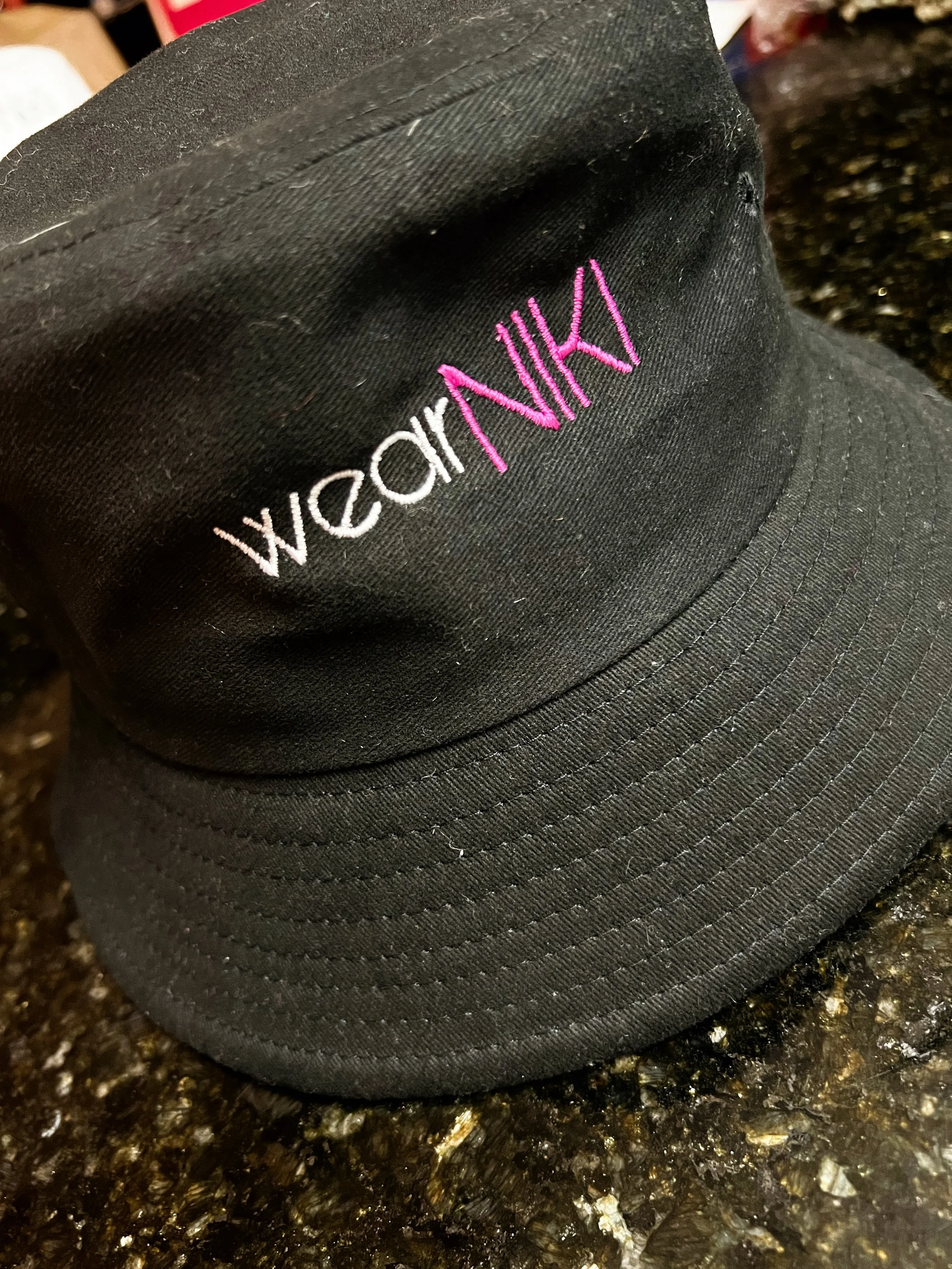 wearNIKI logo bucket hats