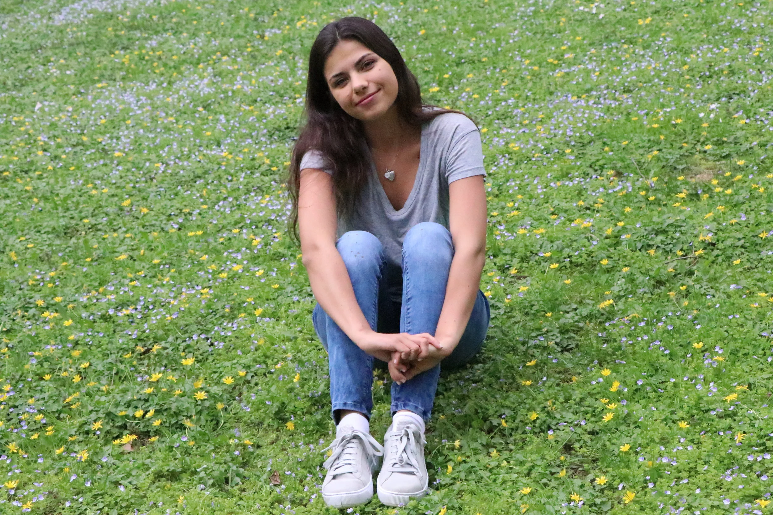 Madewell jeans. Photo by: @ljb.photos