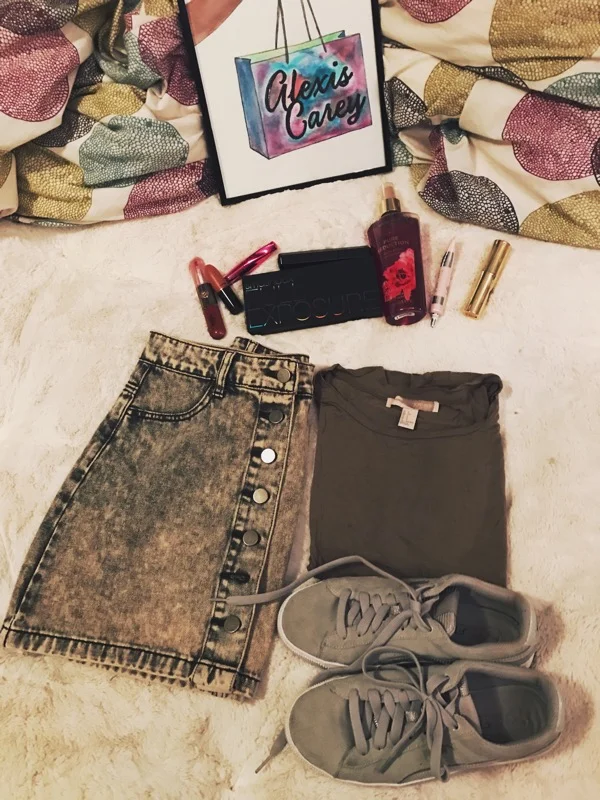 Wardrobe capsule week 2 outfits