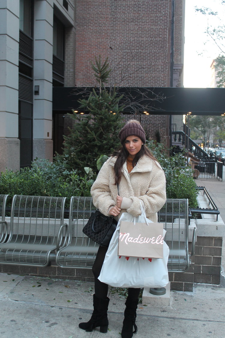 The Ultimate Thanksgiving and Black Friday Outfit 