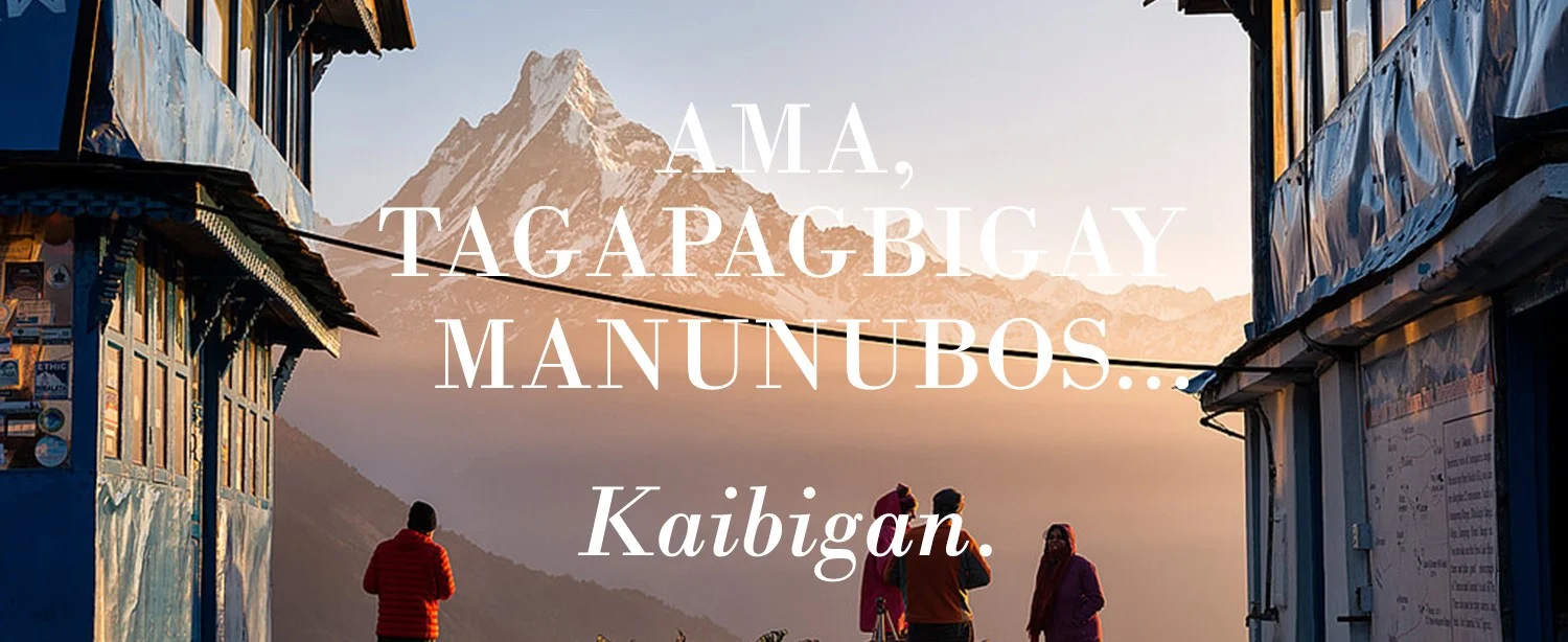 Mga kaibigan na naghahanap kay Jesus na nakatayo sa harap ng pandaigdigang bundok
