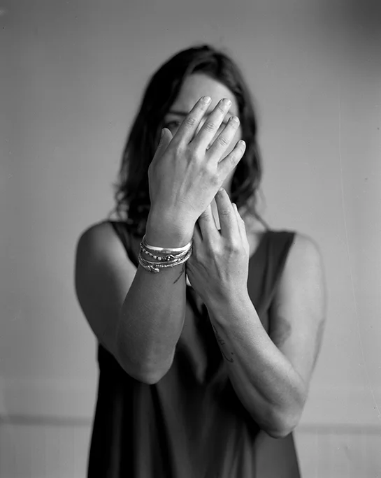 WEBTiandra-hands2.jpg