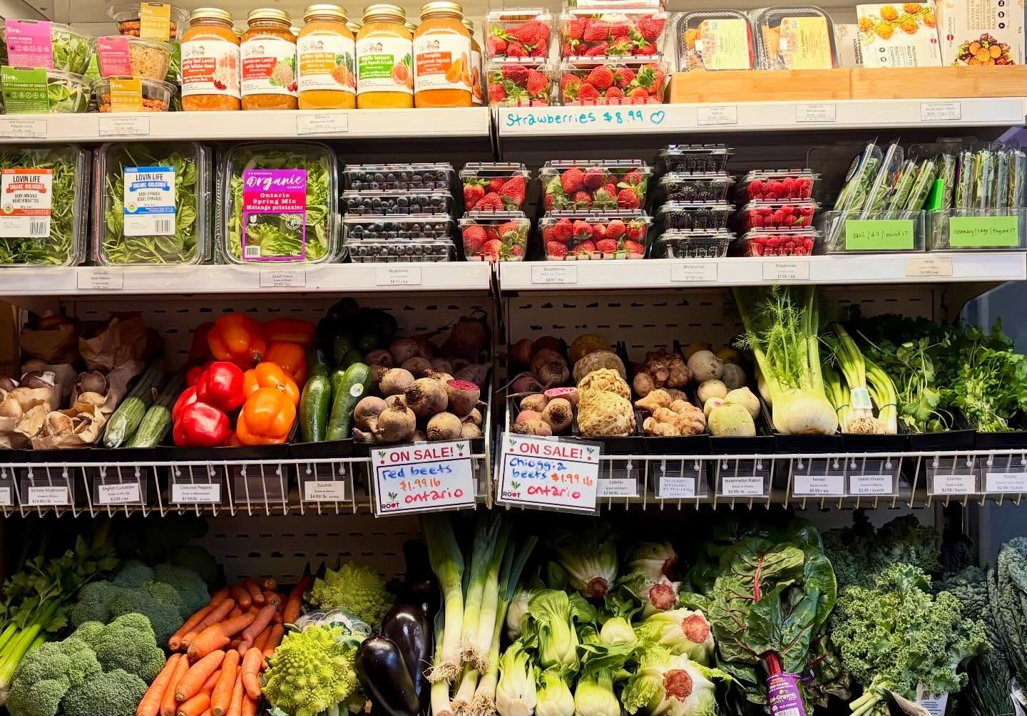 #leslievilletoronto 
#shoplocal 
#raisetherootorganicmarket