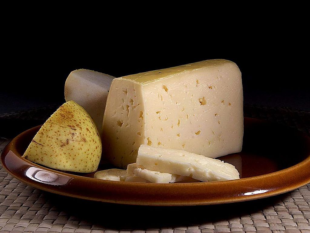 You take my chesse, I break your face.