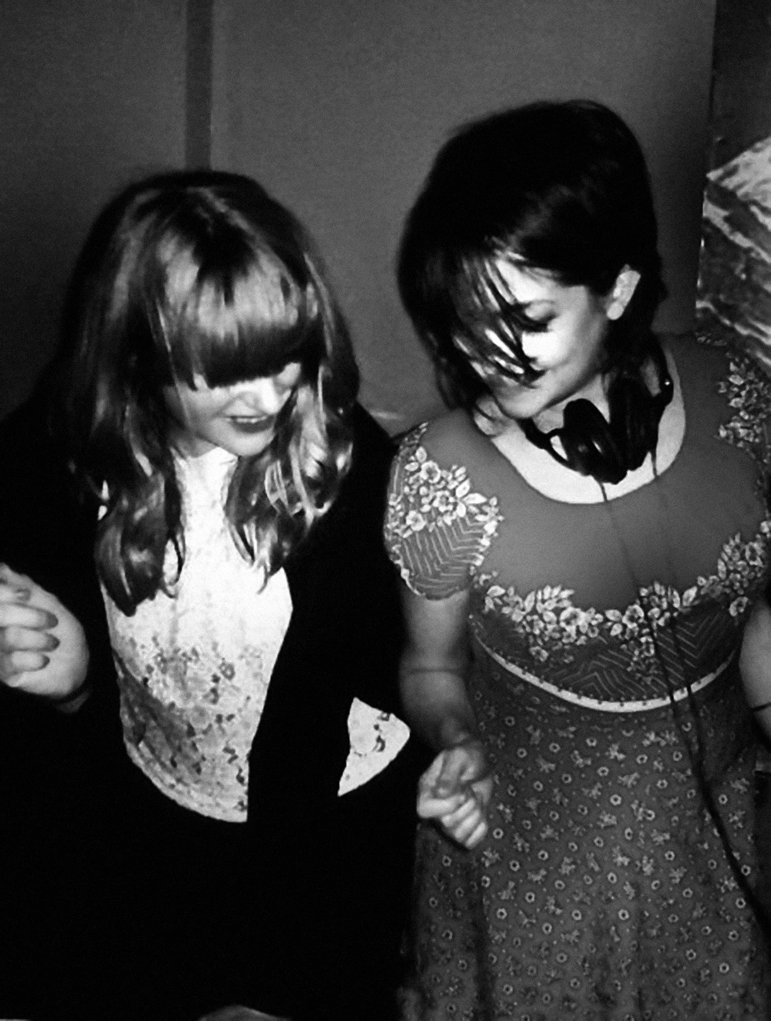 Steph Goodman &   Helen King  of  SHRAG , backing vocalists for  Smile Like A Lemon Peel, Kiss Like A Paper Cut . (Photo by John Jervis)