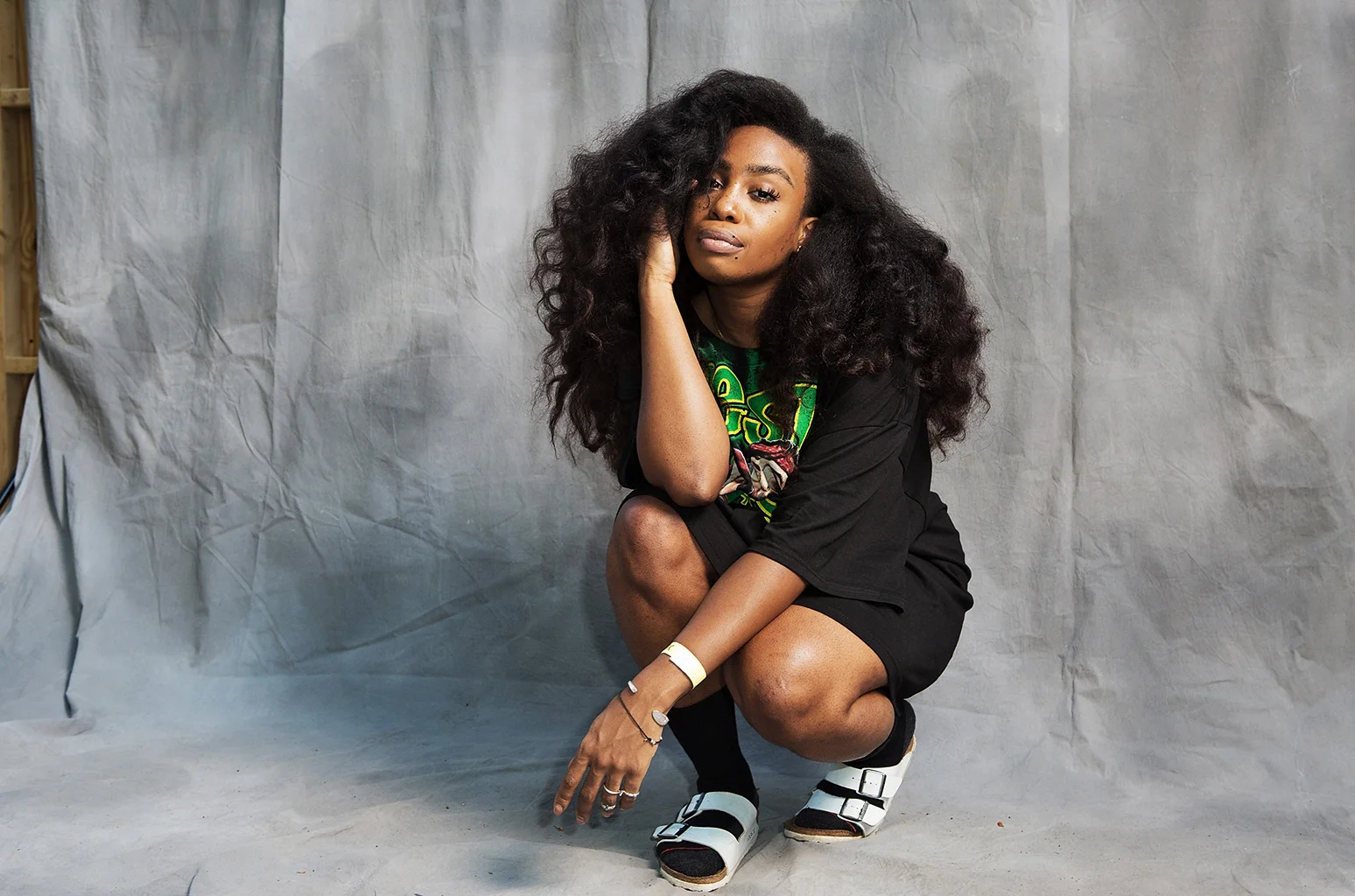 SZA Performs "Go Gina" In The Woods