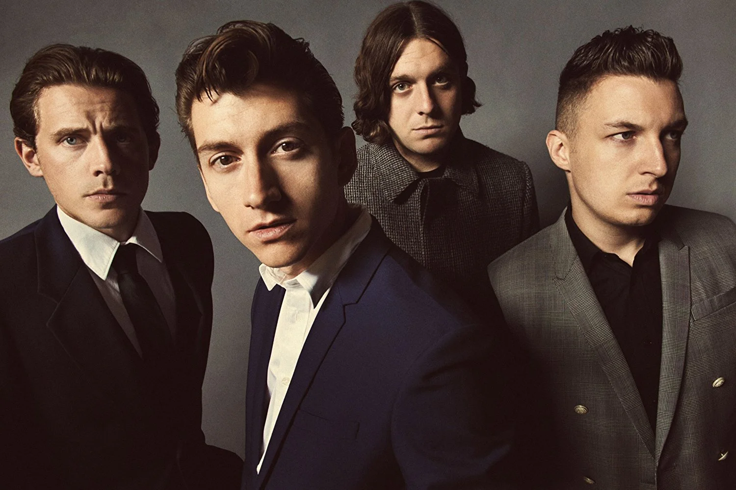 Arctic Monkeys Announce Summer Tour