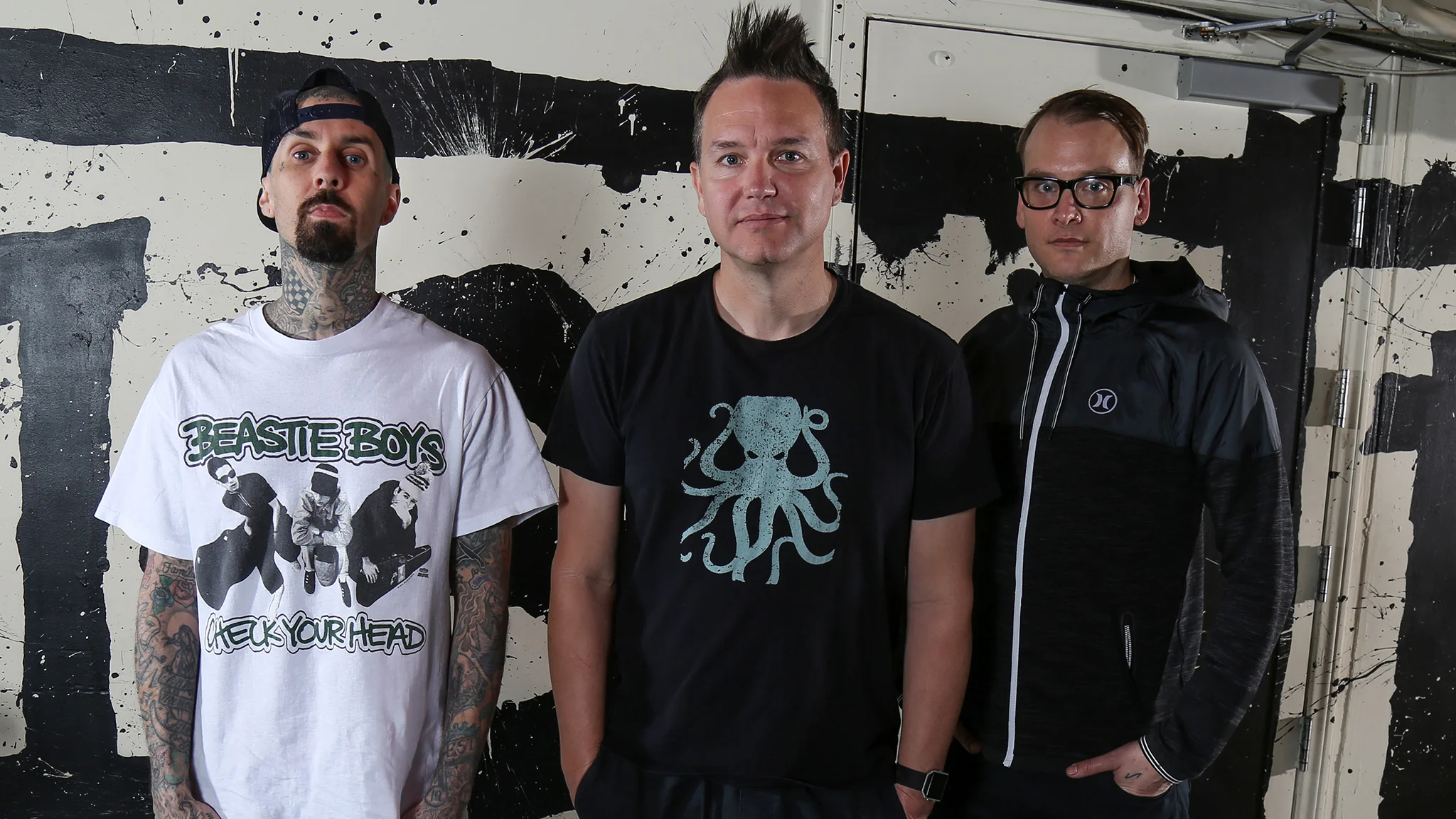 Blink-182 Perform Mini Concert on Kimmel