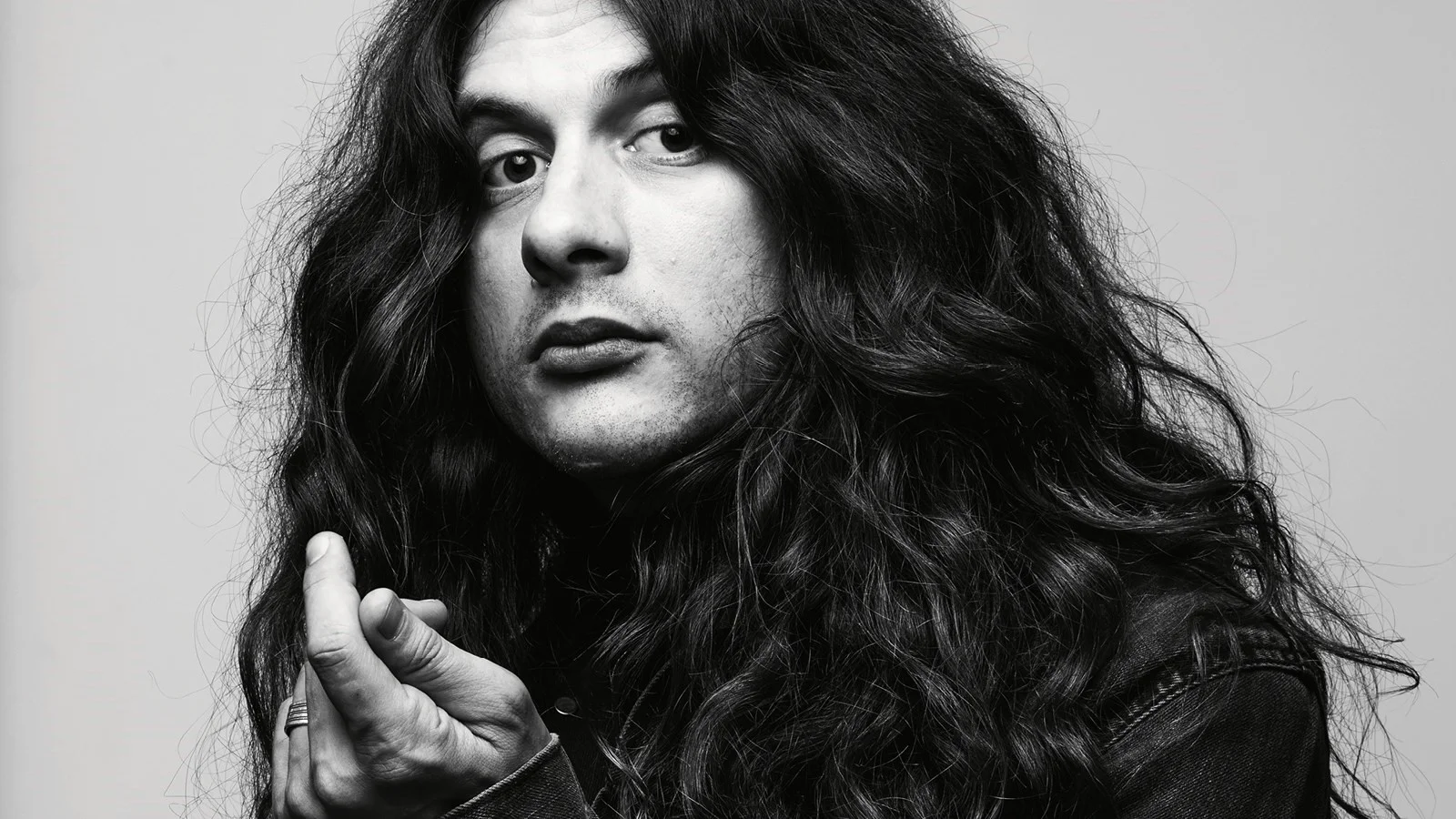 Kurt Vile Announces Massive World Tour