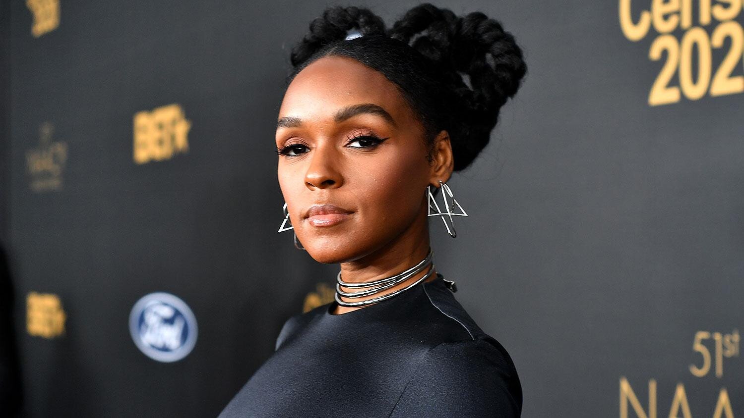 Janelle Monáe Drops New Track, “Stronger”