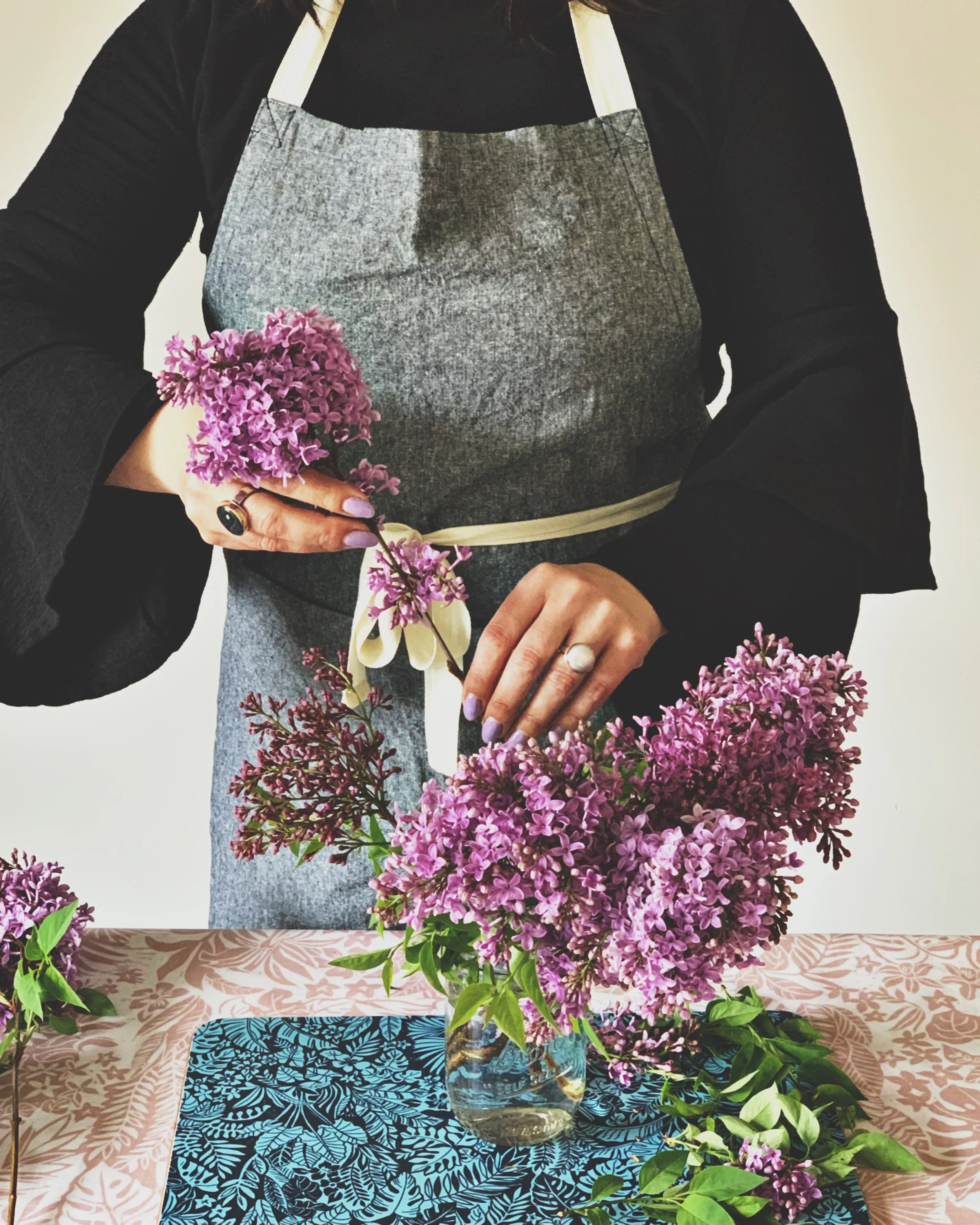 TTS-Apron-Indigo-blue03.jpg