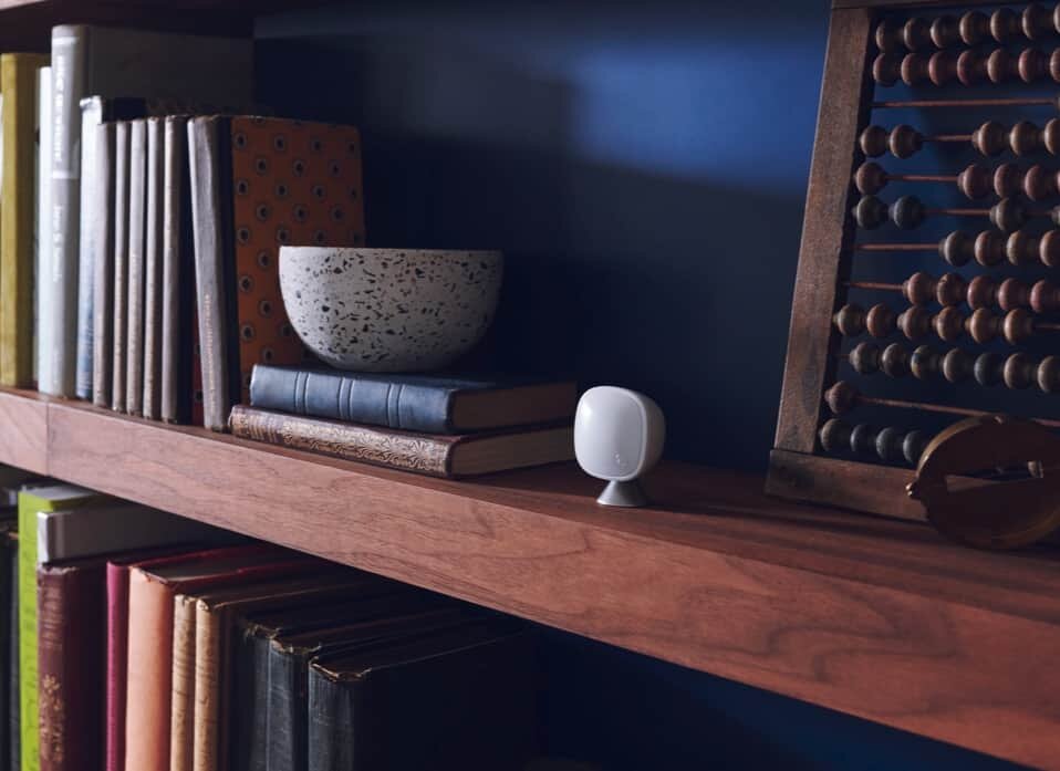 ecobee-room-sensor-on-a-shelf.jpg