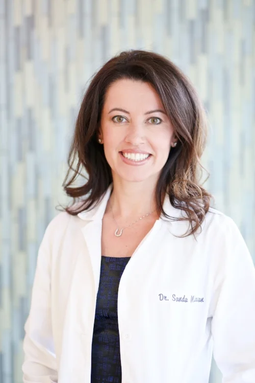 Dr. Sanda Moldovan