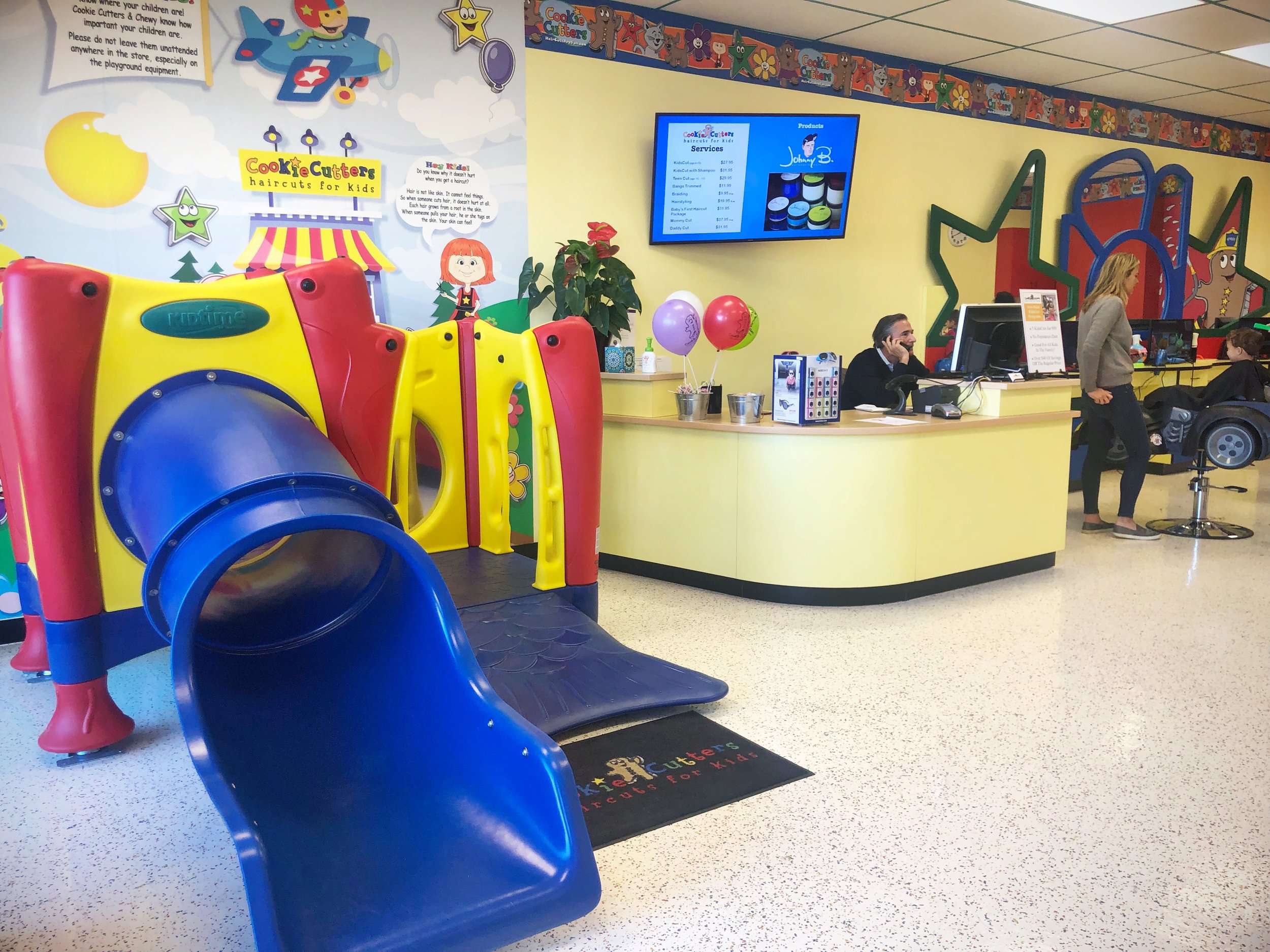 This New L A Kids Hair Salon Features An Indoor Playground