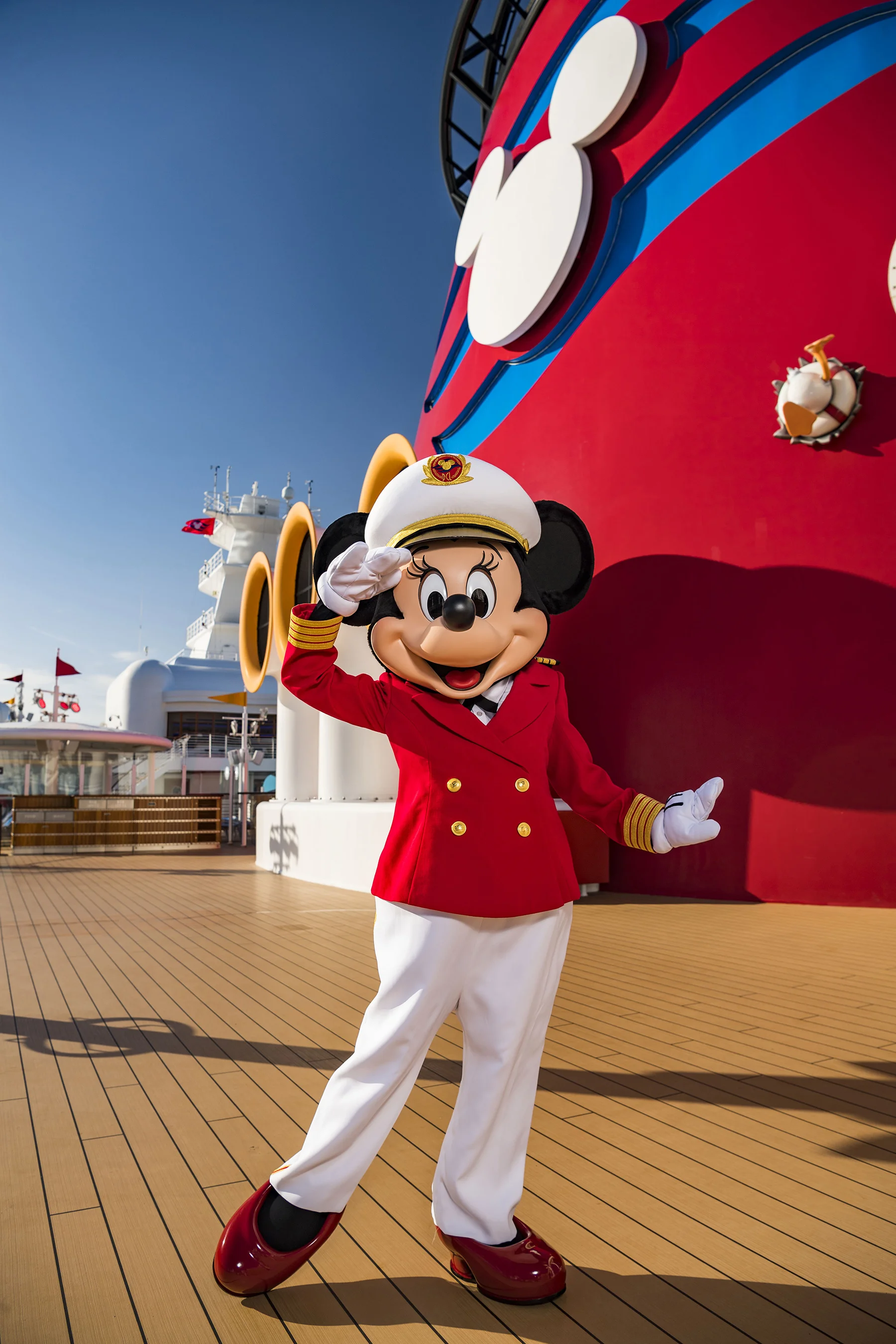 CaptainMinnieMouse_1555543111379-HR.jpg
